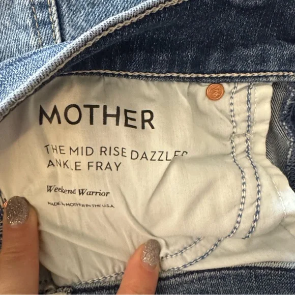 Mother Dazzler Ankle Fray in Weekend warrior size 27